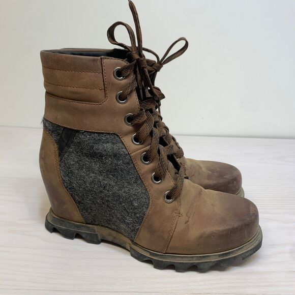 Sorel Women's Joan of Arctic Wedge III Lexie Boot SZ 8.5 Leather Boots Tobacco - Picture 1 of 11